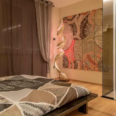 Oz - Centre Of - Free Parking Apartament Pula