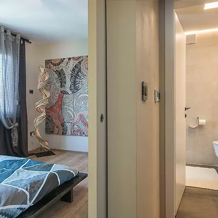 Oz - Centre Of - Free Parking Apartment Pula